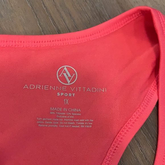 New Adrienne Vittadini pink exercise tank top 1X - Picture 2 of 5